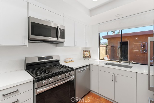 Detail Gallery Image 7 of 39 For 1 Valencia Dr, Rancho Mirage,  CA 92270 - 1 Beds | 1/1 Baths