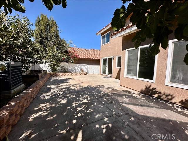 Detail Gallery Image 14 of 23 For 15 Desert Thorn, Rancho Santa Margarita,  CA 92688 - 3 Beds | 2/1 Baths