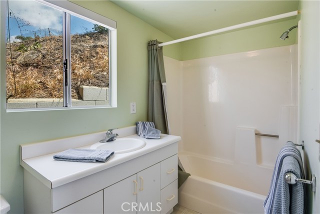 27703 Eastvale Road, Palos Verdes Peninsula, California 90274, 4 Bedrooms Bedrooms, ,3 BathroomsBathrooms,Residential,Sold,Eastvale,PV21110702