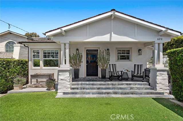 620 Brooks Street, Laguna Beach CA: https://media.crmls.org/medias/daad93da-d78e-47dd-9ee3-5b387d96c9ee.jpg
