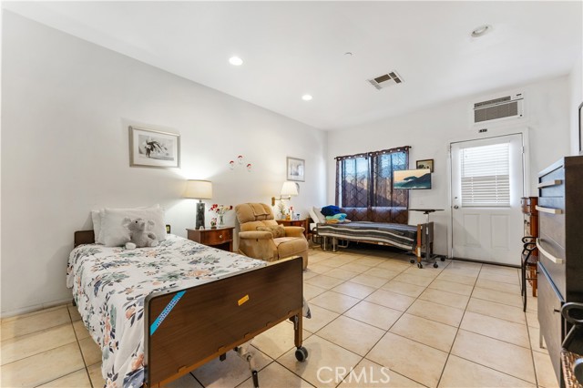 32175 Cathedral Canyon Drive, Cathedral City, California 92234, ,Commercial Sale,For Sale,32175 Cathedral Canyon Drive,CROC24252526
