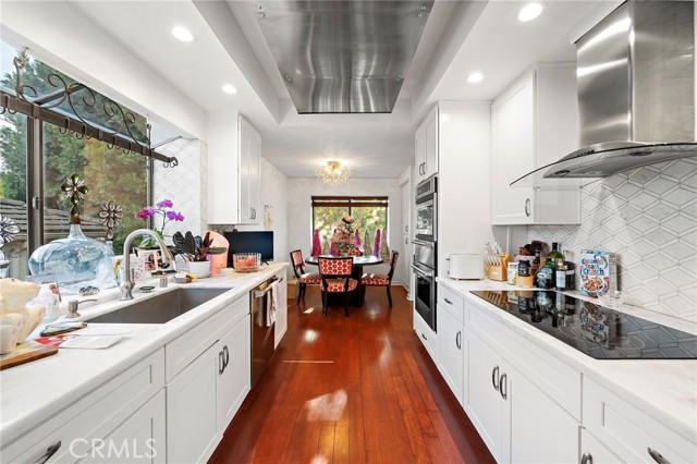 Detail Gallery Image 11 of 47 For 3 Sea Cove, Newport Beach,  CA 92660 - 2 Beds | 2 Baths