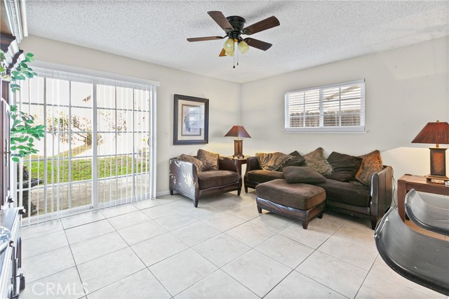 Detail Gallery Image 17 of 40 For 1103 Patricia Ln, Paso Robles,  CA 93446 - 3 Beds | 2 Baths