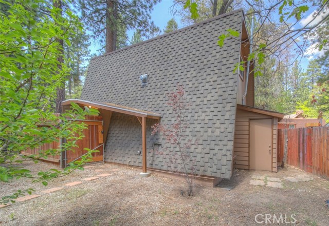 42608 Cedar Avenue, Big Bear Lake CA: https://media.crmls.org/medias/dab176cf-cc34-410d-94aa-16285089cbf3.jpg
