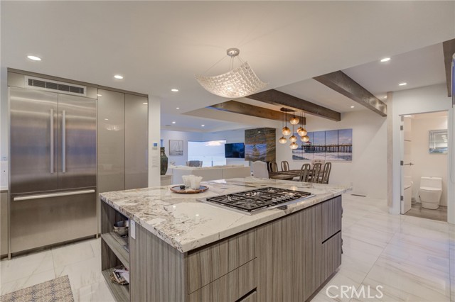 Kitchen ocean white water view to the North