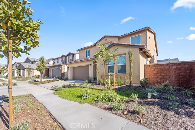 Detail Gallery Image 3 of 43 For 16701 Dara Ave, Chino,  CA 91708 - 5 Beds | 4/1 Baths