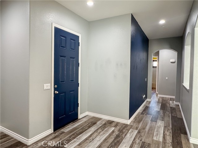 Detail Gallery Image 9 of 56 For 15527 Avanti Dr, Bakersfield,  CA 93314 - 4 Beds | 3/1 Baths