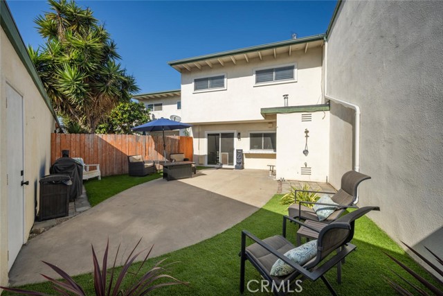 Detail Gallery Image 27 of 37 For 20326 Gardenia Dr, Huntington Beach,  CA 92646 - 3 Beds | 2/1 Baths