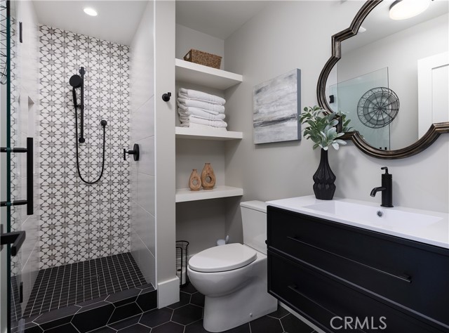 Detail Gallery Image 17 of 35 For 502 W Balboa Blvd, Newport Beach,  CA 92661 - 3 Beds | 3/1 Baths