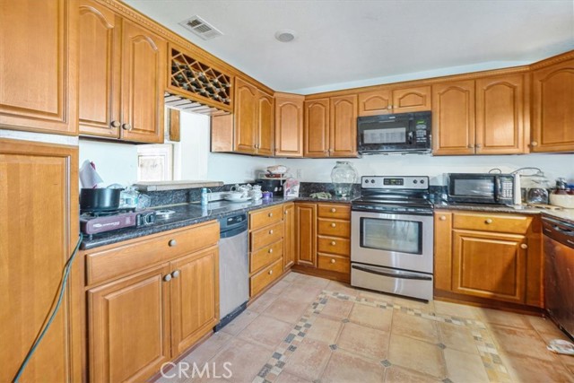 Detail Gallery Image 12 of 45 For 13861 E Avenue G6, Lancaster,  CA 93535 - 3 Beds | 2 Baths