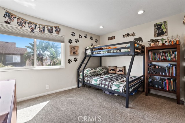 Detail Gallery Image 23 of 31 For 8482 Deepview Dr, Huntington Beach,  CA 92646 - 4 Beds | 3 Baths