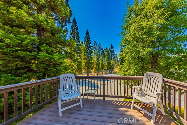 Detail Gallery Image 5 of 55 For 40333 Road 222 #102,  Bass Lake,  CA 93604 - 4 Beds | 2/1 Baths
