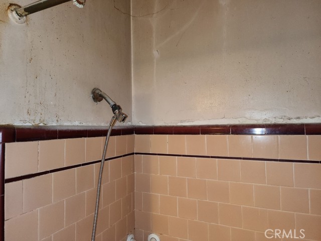 3108 Elm Avenue, Manhattan Beach, California 90266, 2 Bedrooms Bedrooms, ,1 BathroomBathrooms,Residential,Sold,Elm,PW23112709