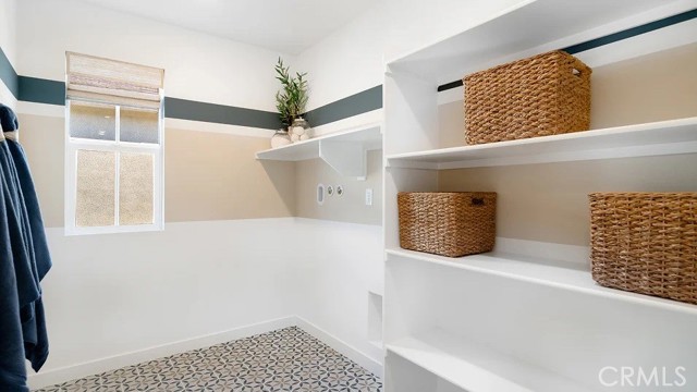 Detail Gallery Image 18 of 23 For 1722 Eagle Rd, Rialto,  CA 92376 - 3 Beds | 2/1 Baths