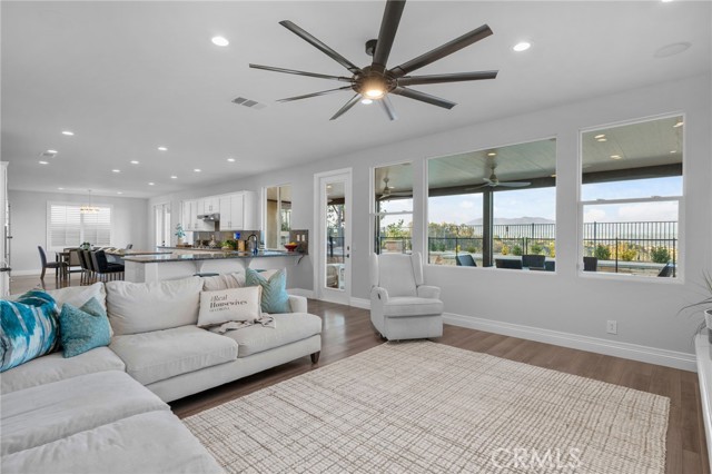 Detail Gallery Image 33 of 75 For 1561 Vandagriff Way, Corona,  CA 92883 - 4 Beds | 4 Baths