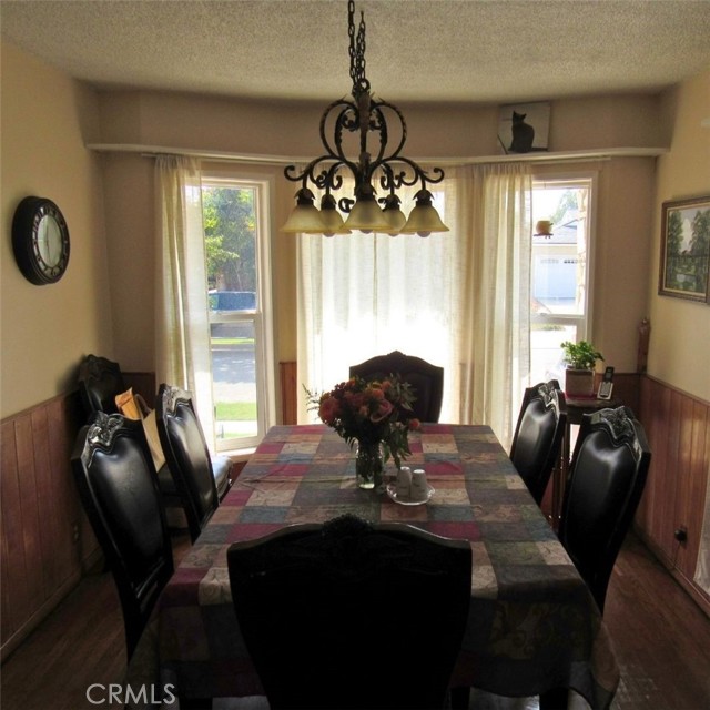 Image 3 of 25 For 2803 Frankel