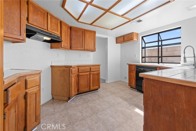 Detail Gallery Image 15 of 59 For 12240 Westerly, Moreno Valley,  CA 92557 - 3 Beds | 2/1 Baths