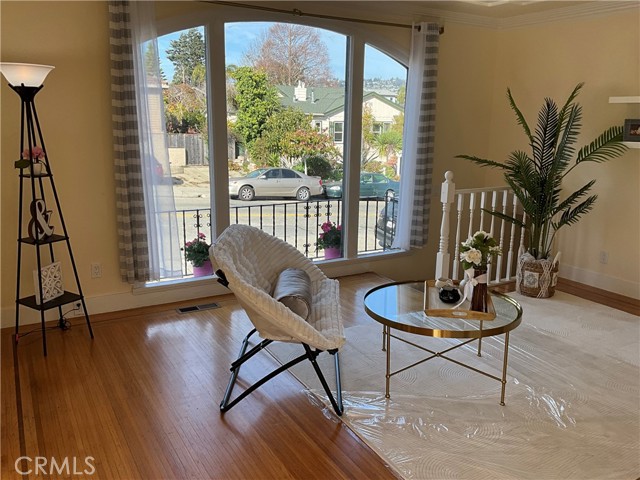 Detail Gallery Image 14 of 24 For 904 Solano, Albany,  CA 94706 - 2 Beds | 1 Baths