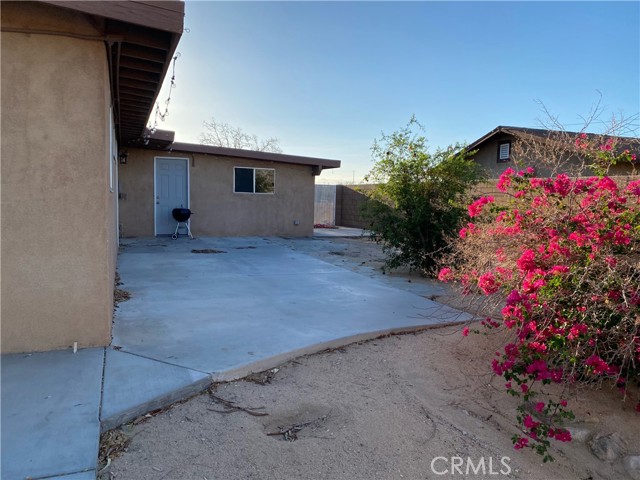Detail Gallery Image 10 of 11 For 5429 Encelia, Twentynine Palms,  CA 92277 - 3 Beds | 2 Baths