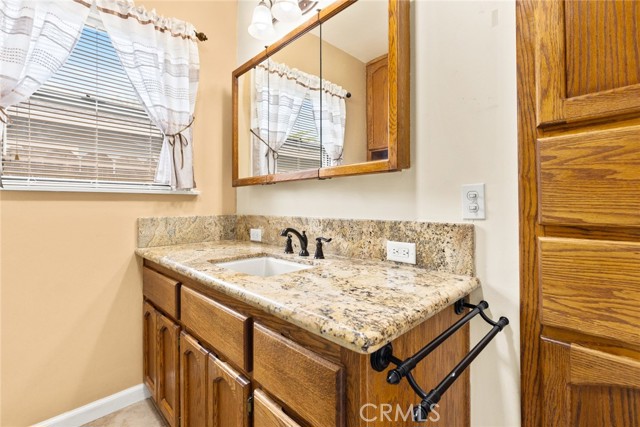 Detail Gallery Image 17 of 33 For 782 E 8th, Chico,  CA 95928 - 2 Beds | 1 Baths