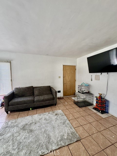 MLS #MB26057944 image #11