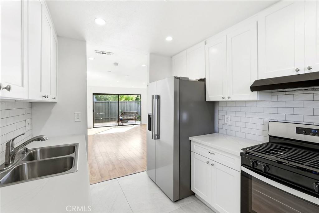 11311 Tampa Avenue #21