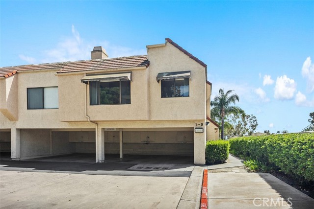 5 Largo Street, Laguna Niguel CA: https://media.crmls.org/medias/dab8d709-44cc-45de-81f3-16a6f71230f1.jpg