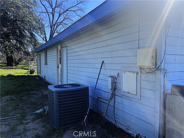 Detail Gallery Image 10 of 43 For 10885 Jonathan, Cherry Valley,  CA 92223 - 3 Beds | 2 Baths