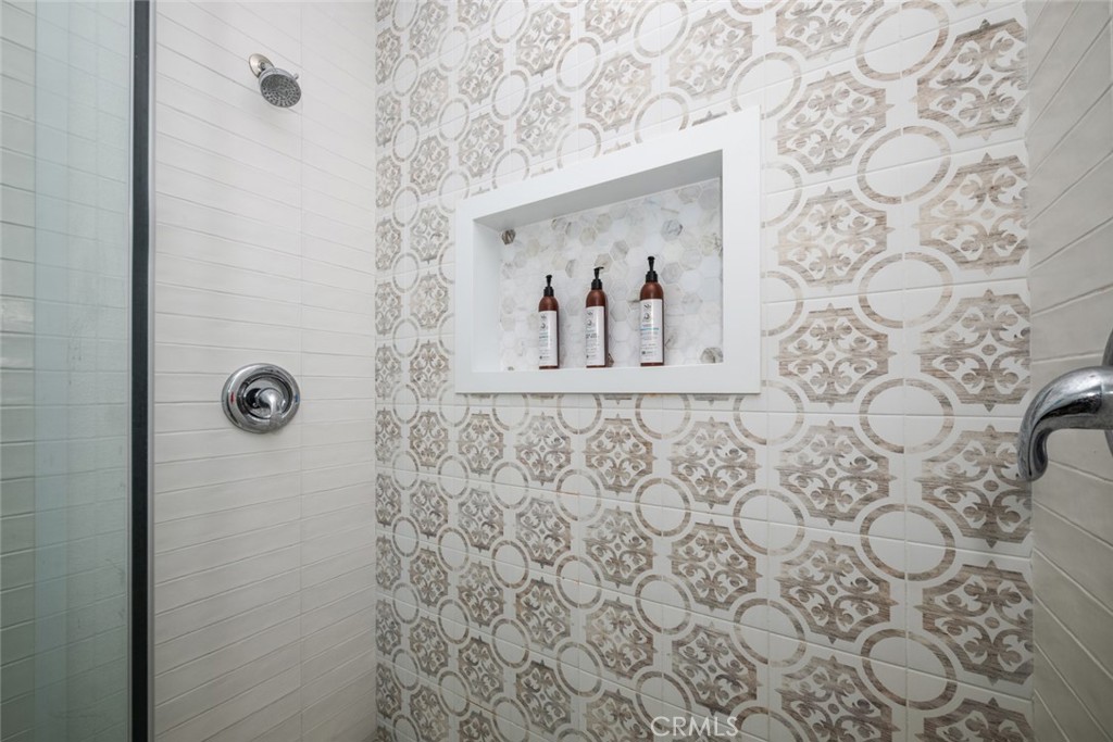 MLS #OC26025417 image #18