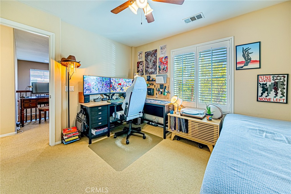 https://media.crmls.org/medias/dab9e9fb-3132-4a84-8ba7-e78c51133373.jpg?preset=X-Large