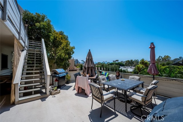 Detail Gallery Image 14 of 24 For 350 Y Pl #D,  Laguna Beach,  CA 92651 - 1 Beds | 1 Baths