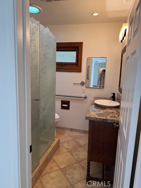 Detail Gallery Image 6 of 9 For 1025 12th St, Huntington Beach,  CA 92648 - 3 Beds | 2 Baths
