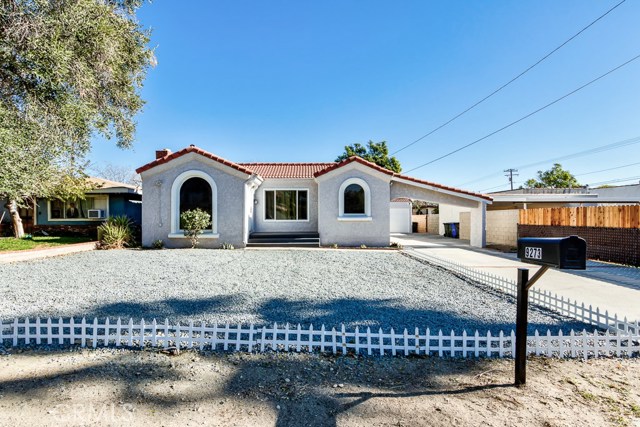 9273 Laurel Ave, Fontana, CA 92335