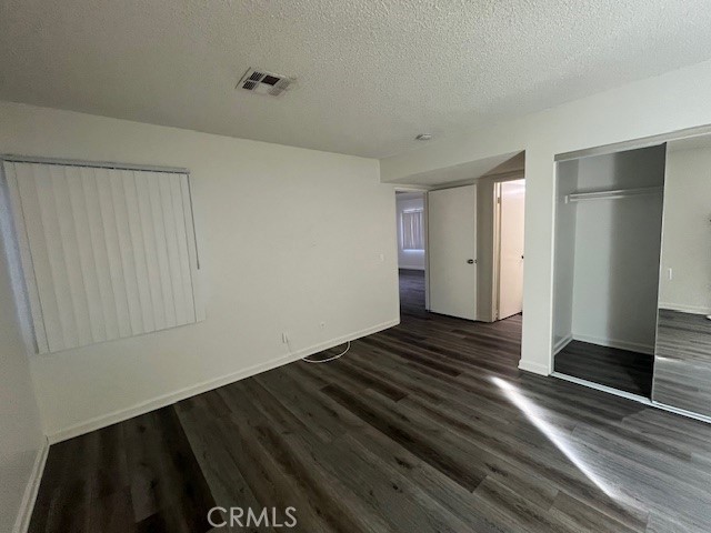 44220 San Pablo Avenue, Palm Desert CA: https://media.crmls.org/medias/dabd4aae-6732-4221-bb8b-e33da5a9a257.jpg