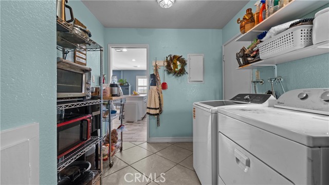 Image 22 of 41 For 7171 Font Avenue