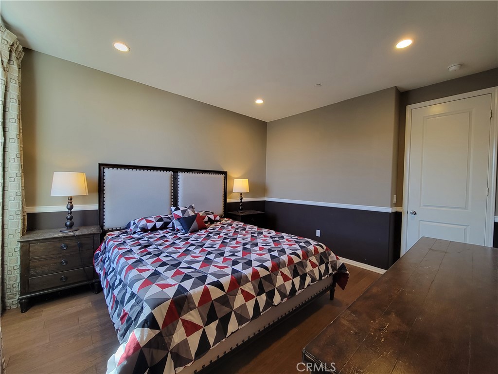 MLS #WS25234797 image #9