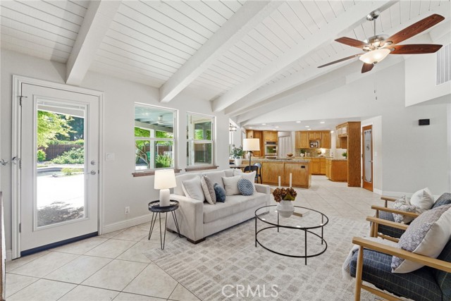 Detail Gallery Image 8 of 43 For 736 Leafcrest Drive, Chico,  CA 95926 - 5 Beds | 3 Baths