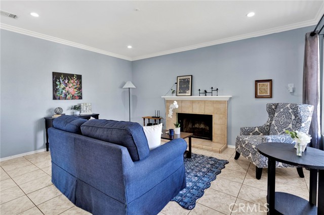 Detail Gallery Image 16 of 39 For 7656 Evergreen Ln, Fontana,  CA 92336 - 4 Beds | 2/1 Baths
