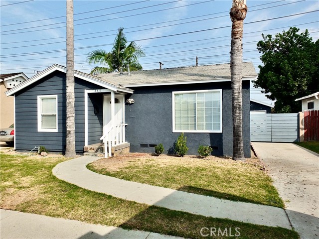 Detail Gallery Image 2 of 28 For 5713 Ashworth St, Lakewood,  CA 90713 - 3 Beds | 2 Baths