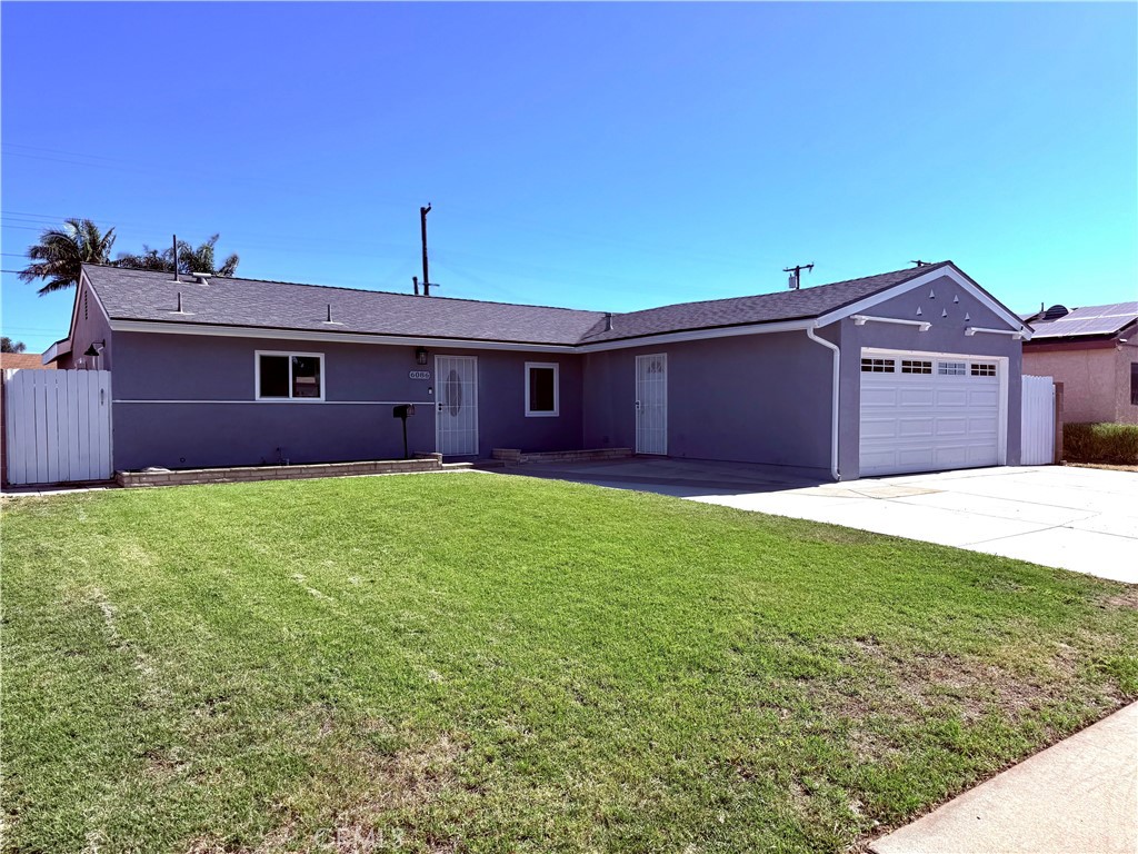 6086 W Myra