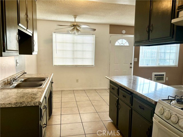 Detail Gallery Image 3 of 11 For 650 N Third Ave, Upland,  CA 91786 - 1 Beds | 1 Baths