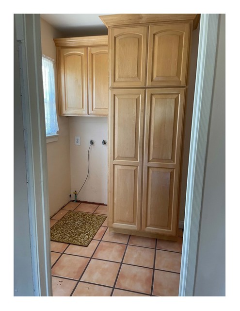 408 E Elm Street, Brea CA: https://media.crmls.org/medias/dac10dec-9b17-4722-9e81-4e72c73b2484.jpg