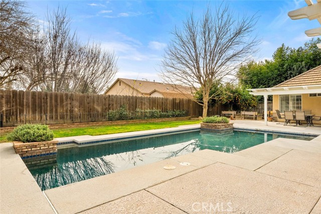 Detail Gallery Image 57 of 68 For 115 Brookvine Cir, Chico,  CA 95973 - 4 Beds | 3 Baths