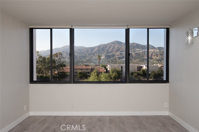 Detail Gallery Image 22 of 57 For 343 Pioneer Dr #504,  Glendale,  CA 91203 - 3 Beds | 2 Baths
