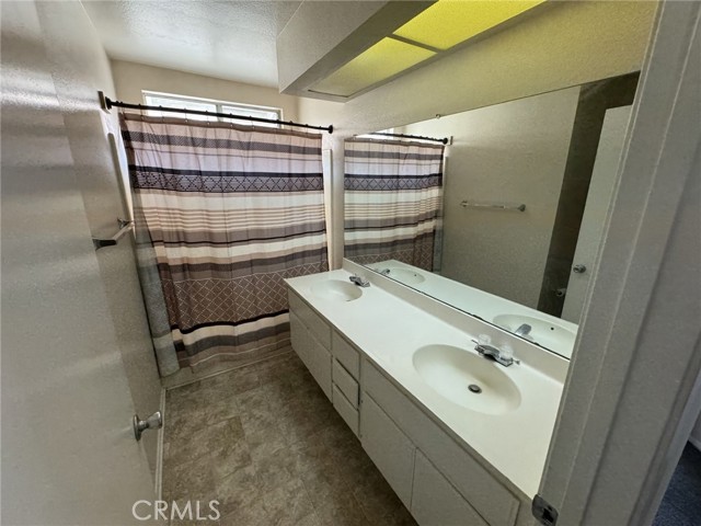 1793 Bowdoin, Corona CA: https://media.crmls.org/medias/dac36e92-5249-4d6e-b31a-fb9bb9de2dba.jpg