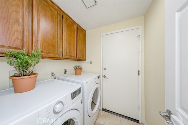 20850 E Walnut Canyon Road, Walnut CA: https://media.crmls.org/medias/dac3771d-e484-4a3e-baee-b7886f31f1eb.jpg