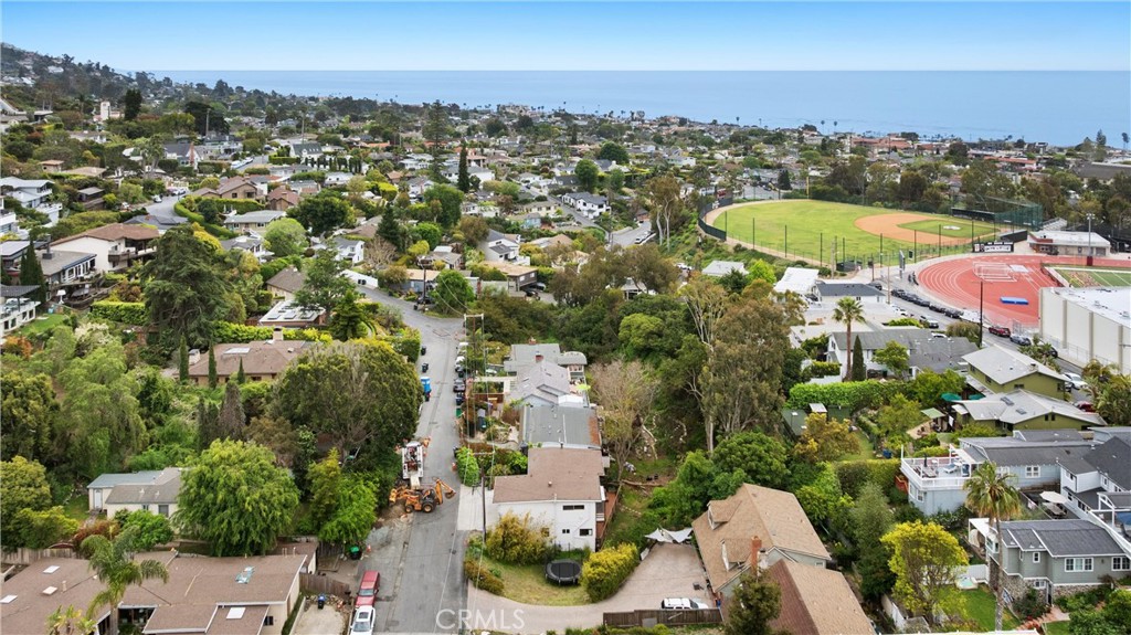 Dac38312 6518 4aef A847 3c365370ede8