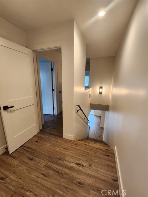 Detail Gallery Image 18 of 36 For 120 S Francisca Ave #18,  Redondo Beach,  CA 90277 - 2 Beds | 2/1 Baths