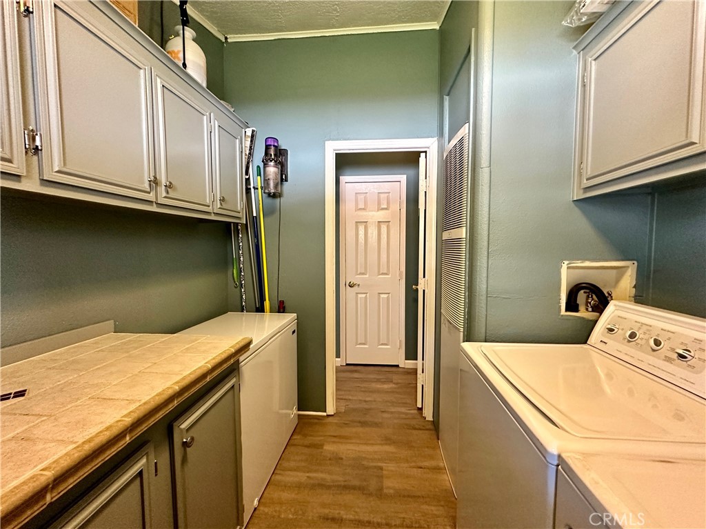 https://media.crmls.org/medias/dac4b331-f5ca-43bb-b99a-9a98dbb94eb5.jpg?preset=X-Large