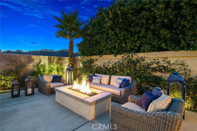 80380 Old Ranch Trail North, La Quinta CA: https://media.crmls.org/medias/dac4ce7f-a652-4cae-8a36-15dee2bb7eaf.jpg